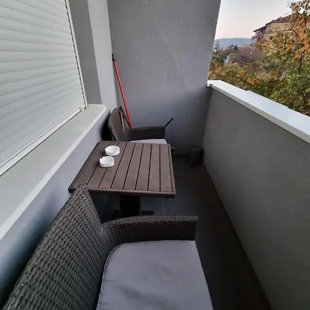 Apartment Silver 1